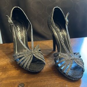 Black/silver glitter dress sandal heels